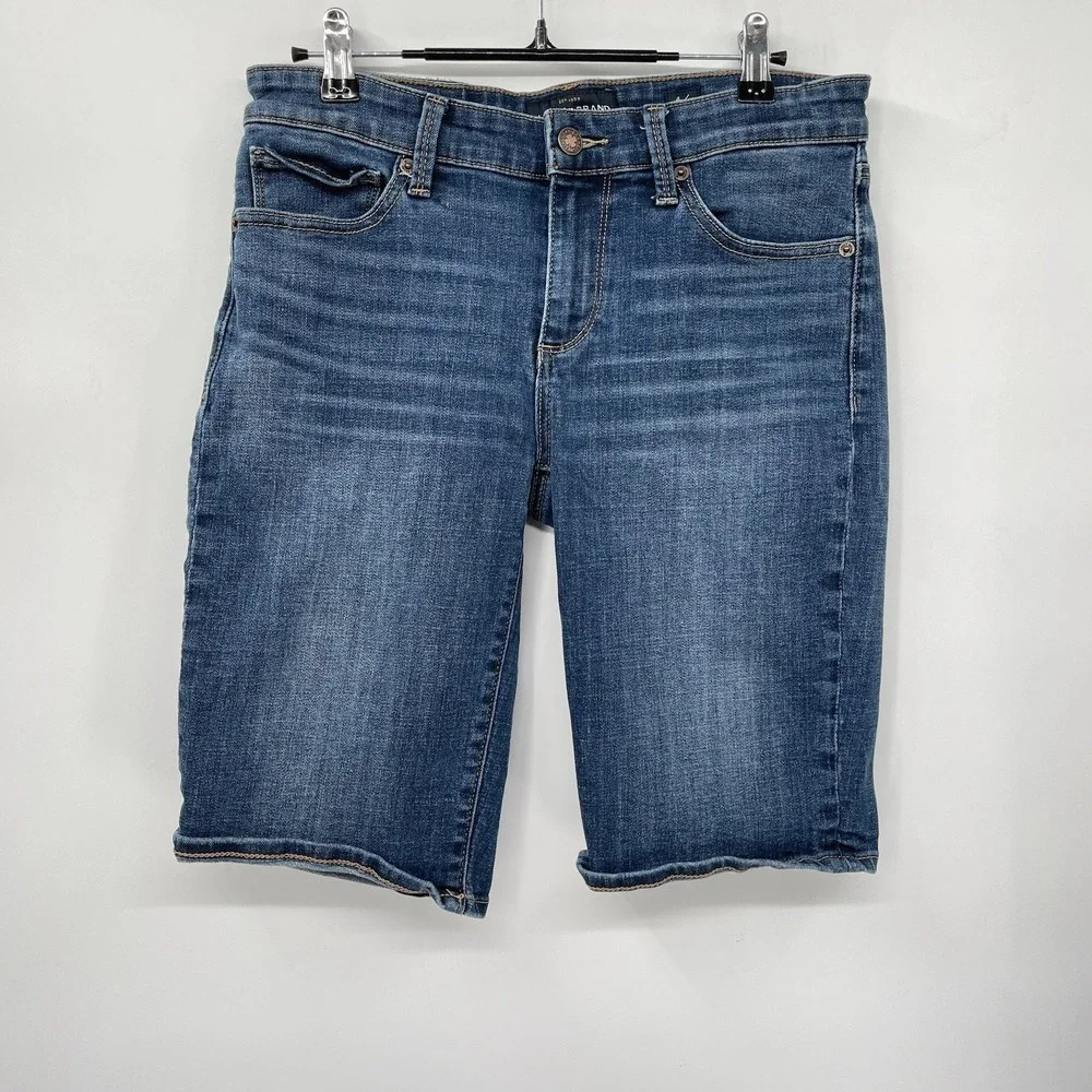 Lucky Brand 4/27 Bermuda Shorts‎ Womens Blue Medium Wash Stretch Denim Casual